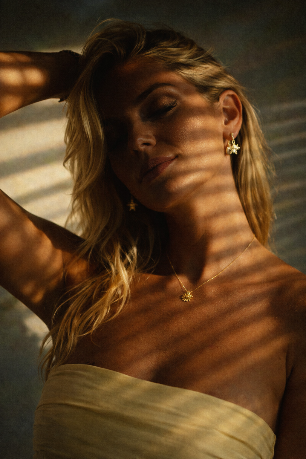 Golden Aura Necklace